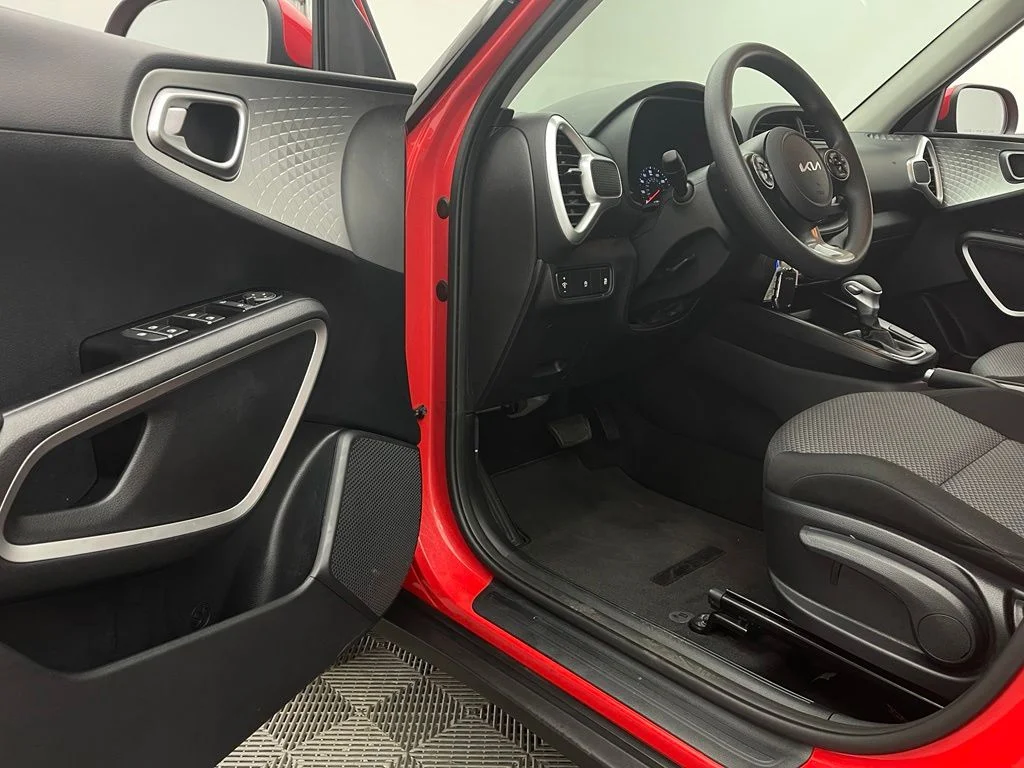 Used 2022 Inferno Red Kia LX image 13