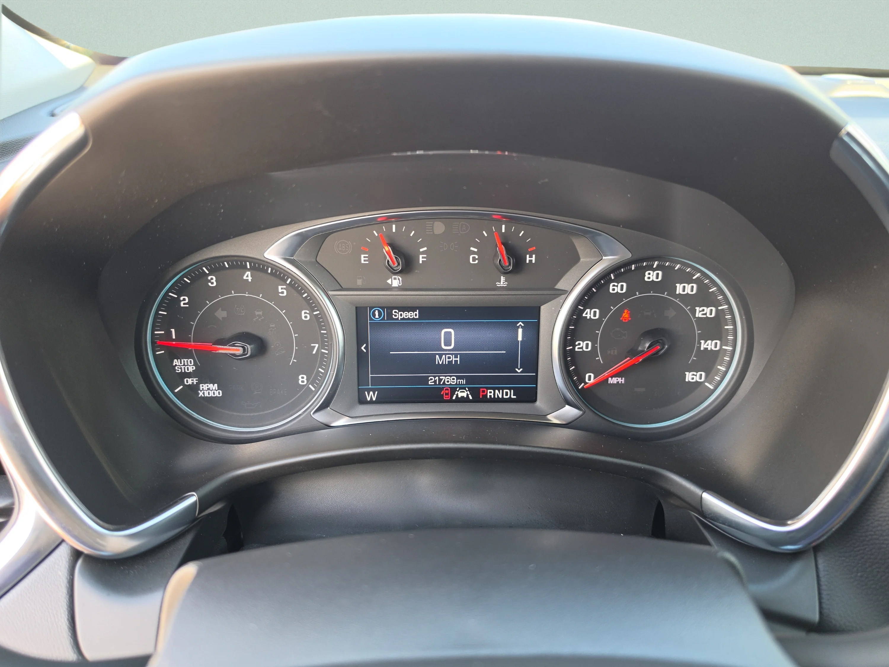 Used 2024 Summit White Chevrolet LT image 37
