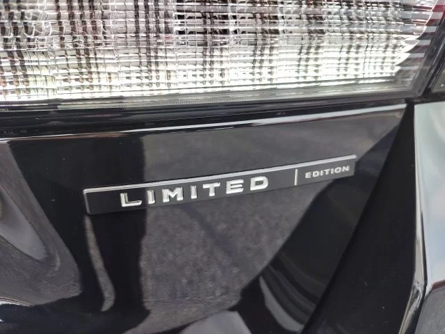 New 2026 Black Mitsubishi 2.0 LE image 29