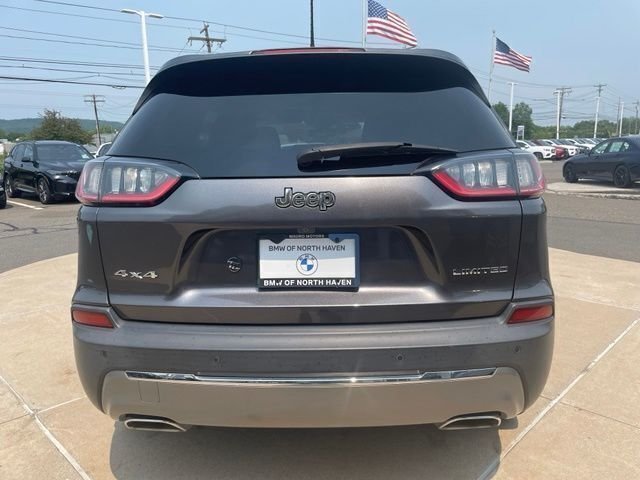 Used 2019 Gray Jeep Limited image 11