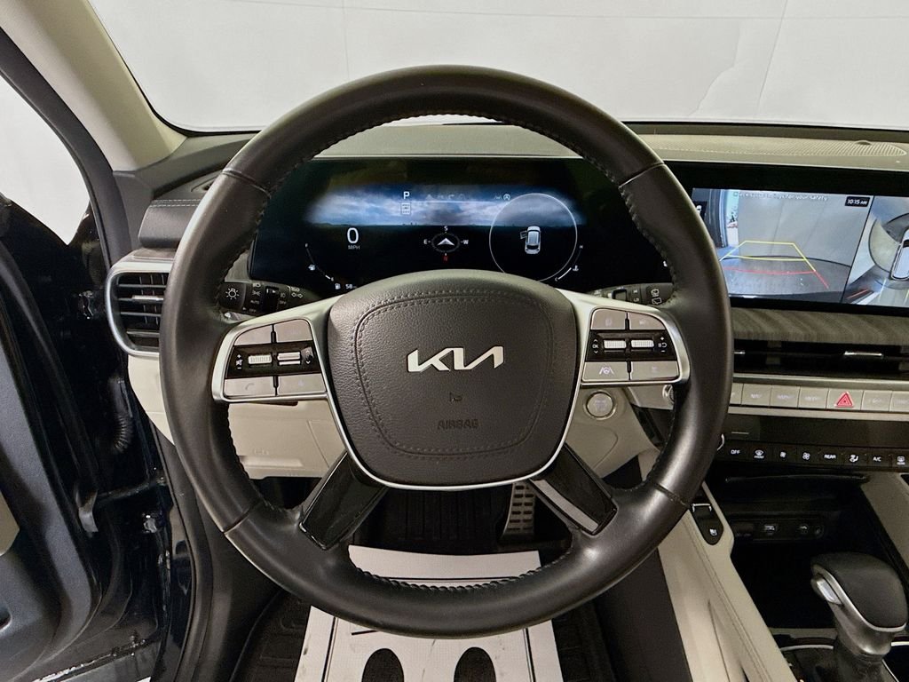 Used 2024 Ebony Black Kia SX image 17