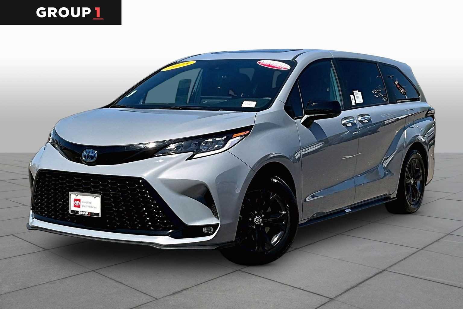 2025 Toyota Sienna XSE
