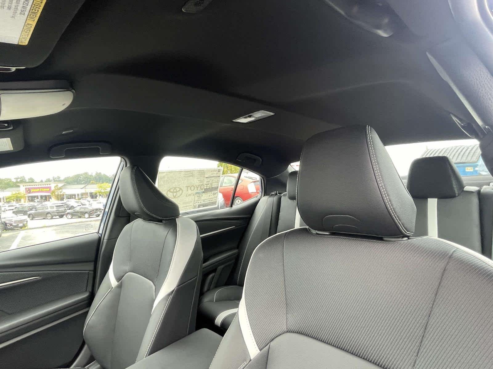 New 2026 Reservoir Blue Toyota SE image 5