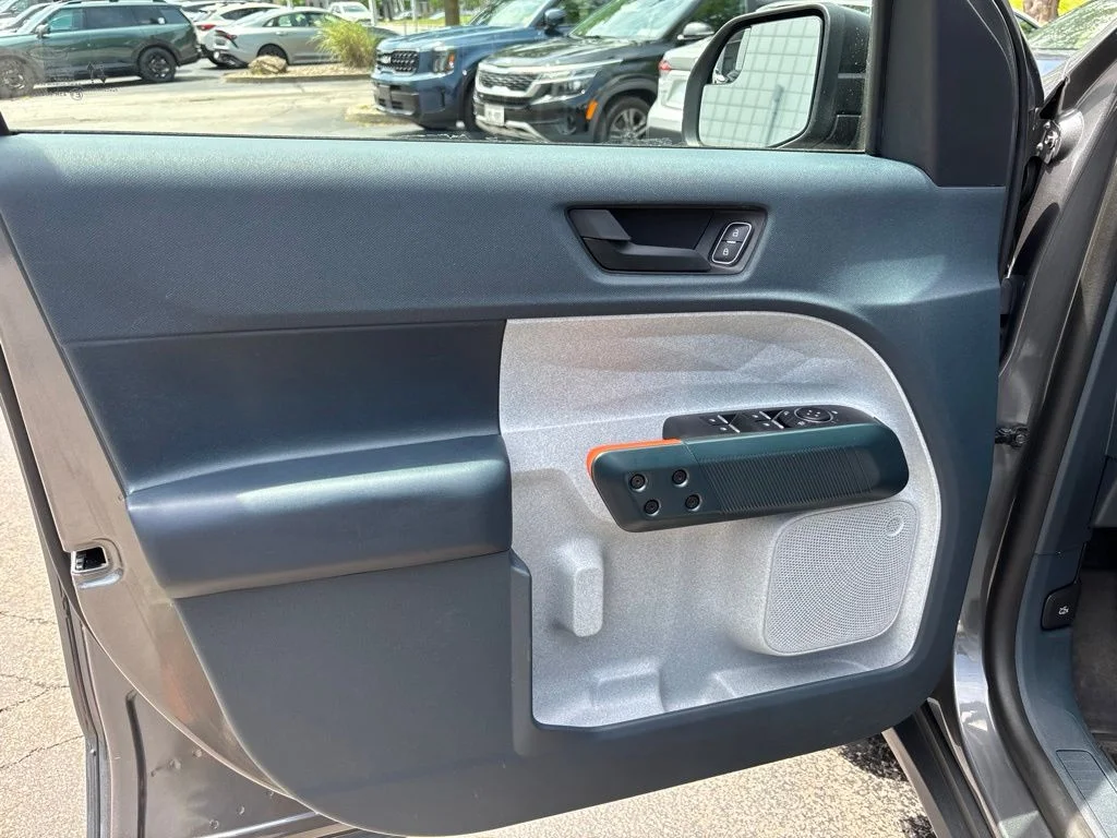 Used 2024 Gray Ford XLT image 19