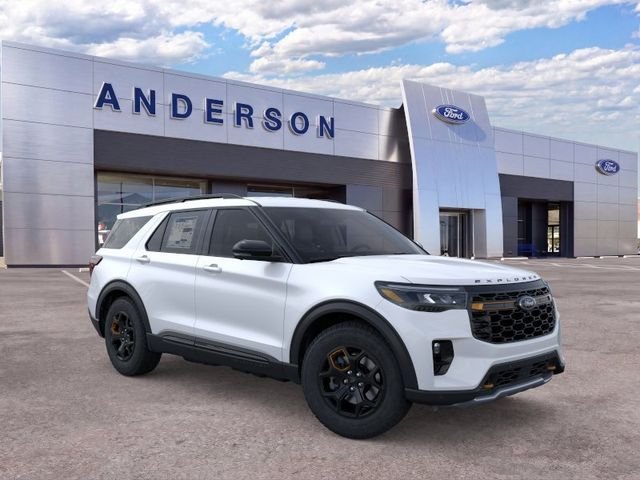New 2026 Star White Metallic Tri-Coat Ford Tremor image 7