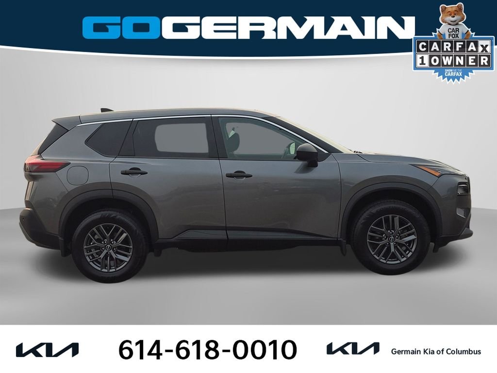 Used 2023 Gray Nissan S image 7