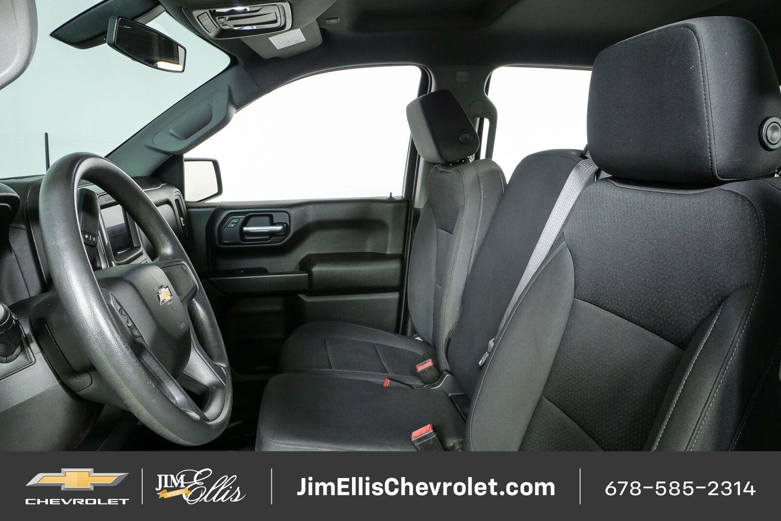 Used 2022 SHADOW GRAY METALLIC Chevrolet Custom image 6