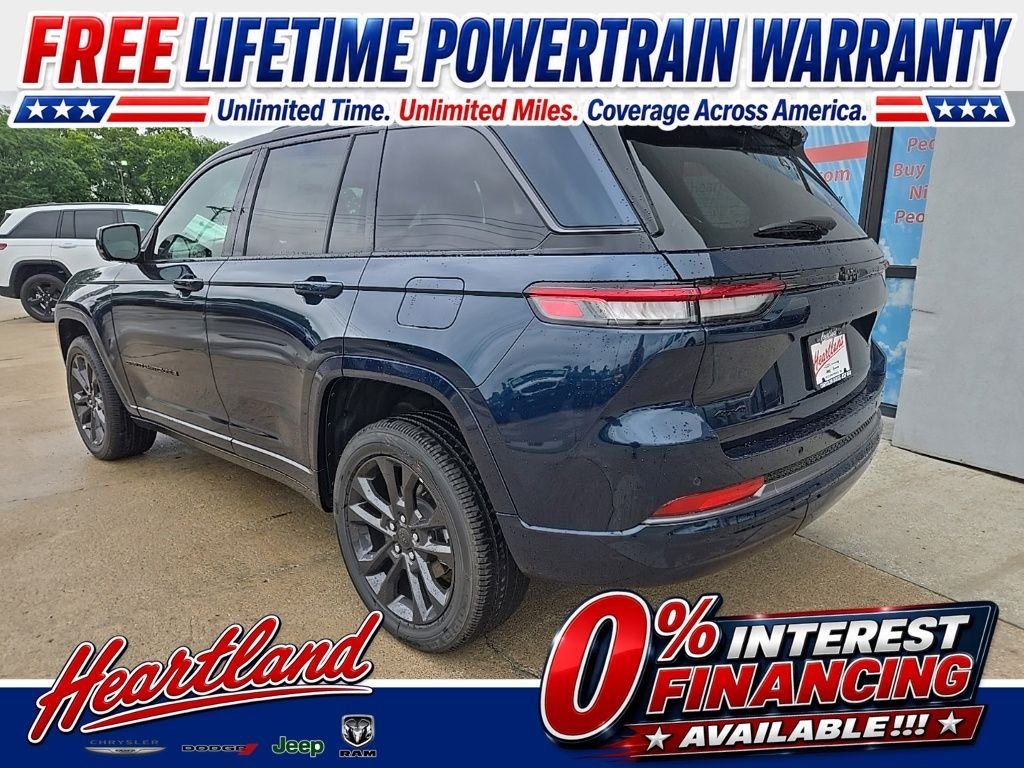 New 2026 Fathom Blue Pearl-Coat Exterior Paint Jeep Limited Reserve image 7