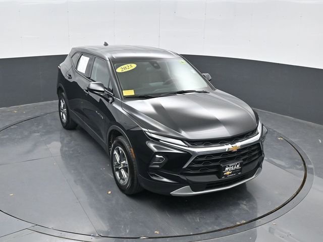 2025 Chevrolet Blazer 2.0T 2LT AWD's photo