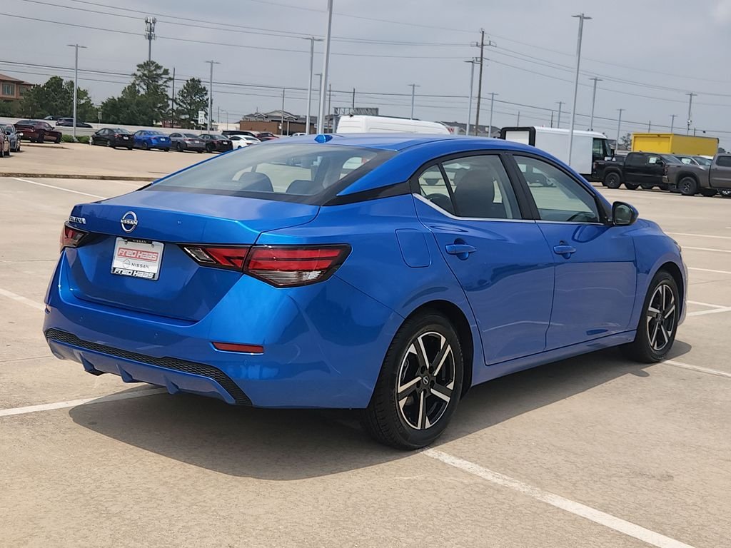 Used 2025 Blue Nissan SV image 5