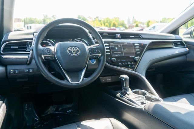 Used 2020 Gray Toyota XLE image 13