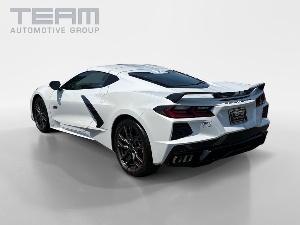 Used 2023 White Chevrolet Stingray image 5