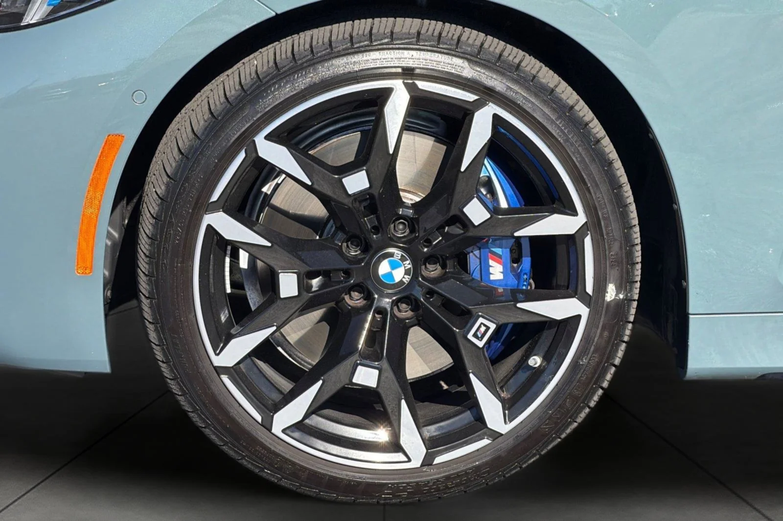 Used 2025 Cape York Green Metallic BMW M440i xDrive image 24