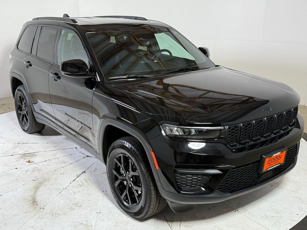 2025 Jeep Grand Cherokee Altitude X 4x4's photo