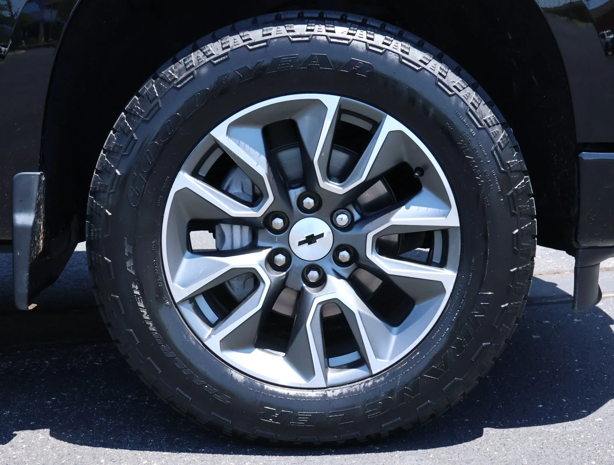 Used 2023 Black Chevrolet RST image 22