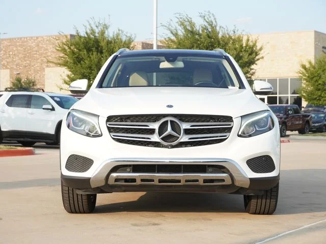 Used 2019 White Mercedes-Benz GLC 300 image 2