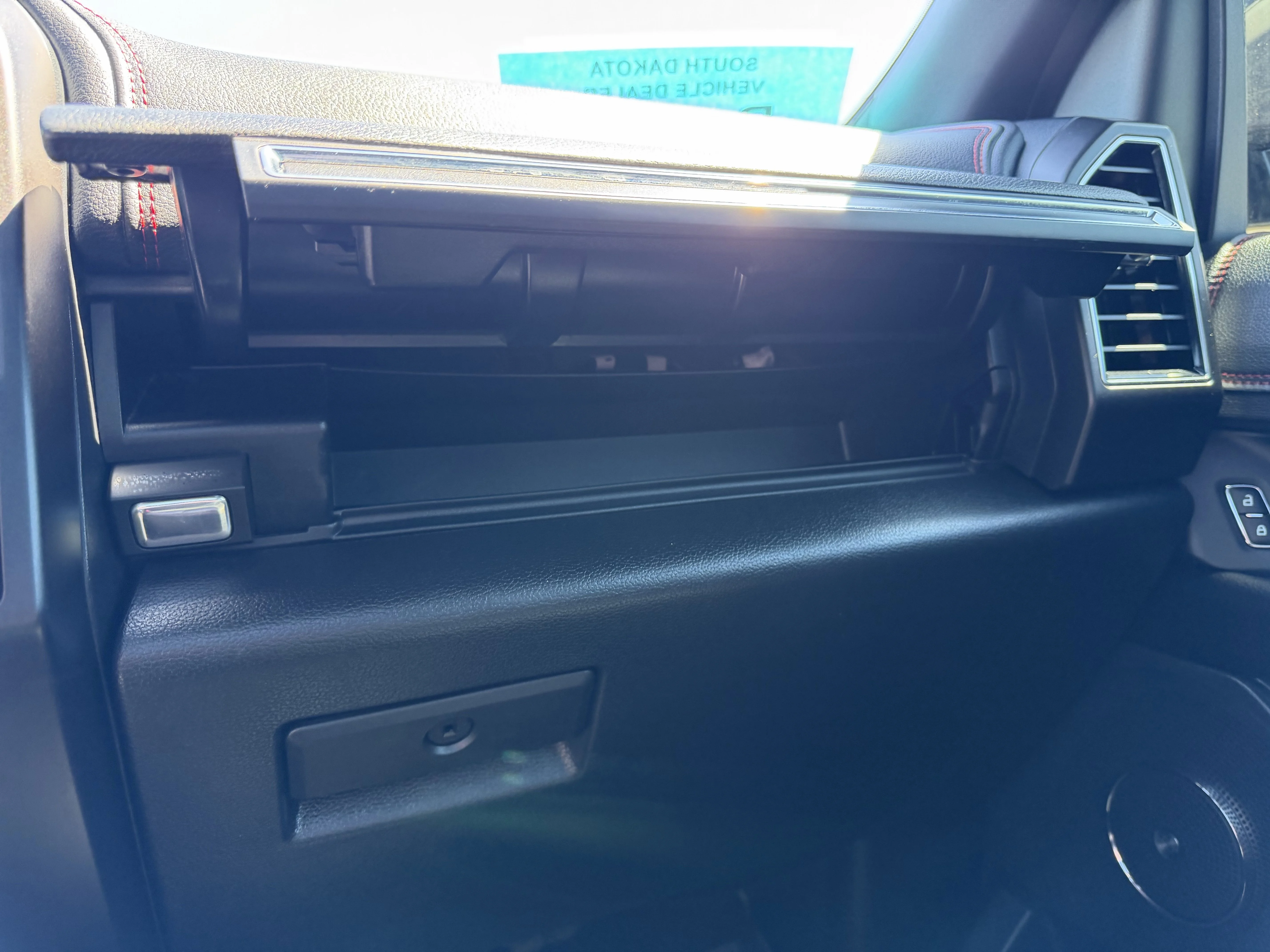 Used 2021 White Ford Limited image 29