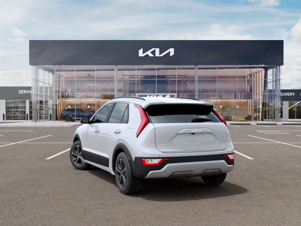 New 2026 Snow White Pearl Kia EX image 4