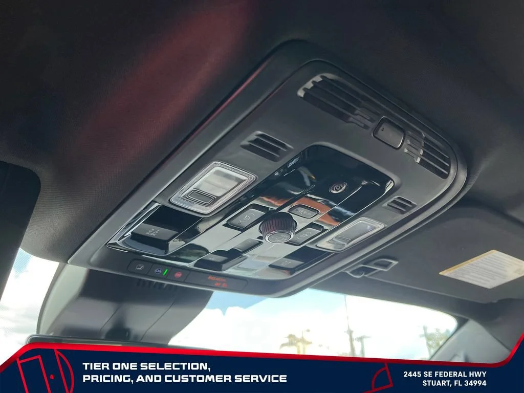 2026 GMC Yukon XL Denali - Photo 35