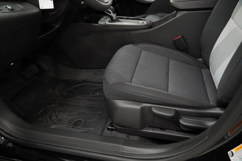 New 2026 Mosaic Black Metallic Chevrolet LS image 30