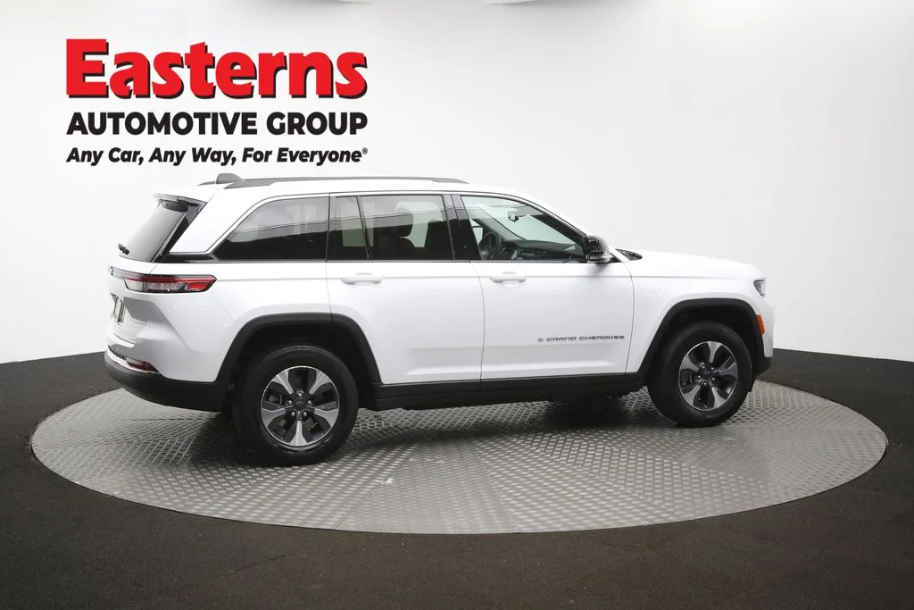 Used 2023 White Jeep 4xe image 47
