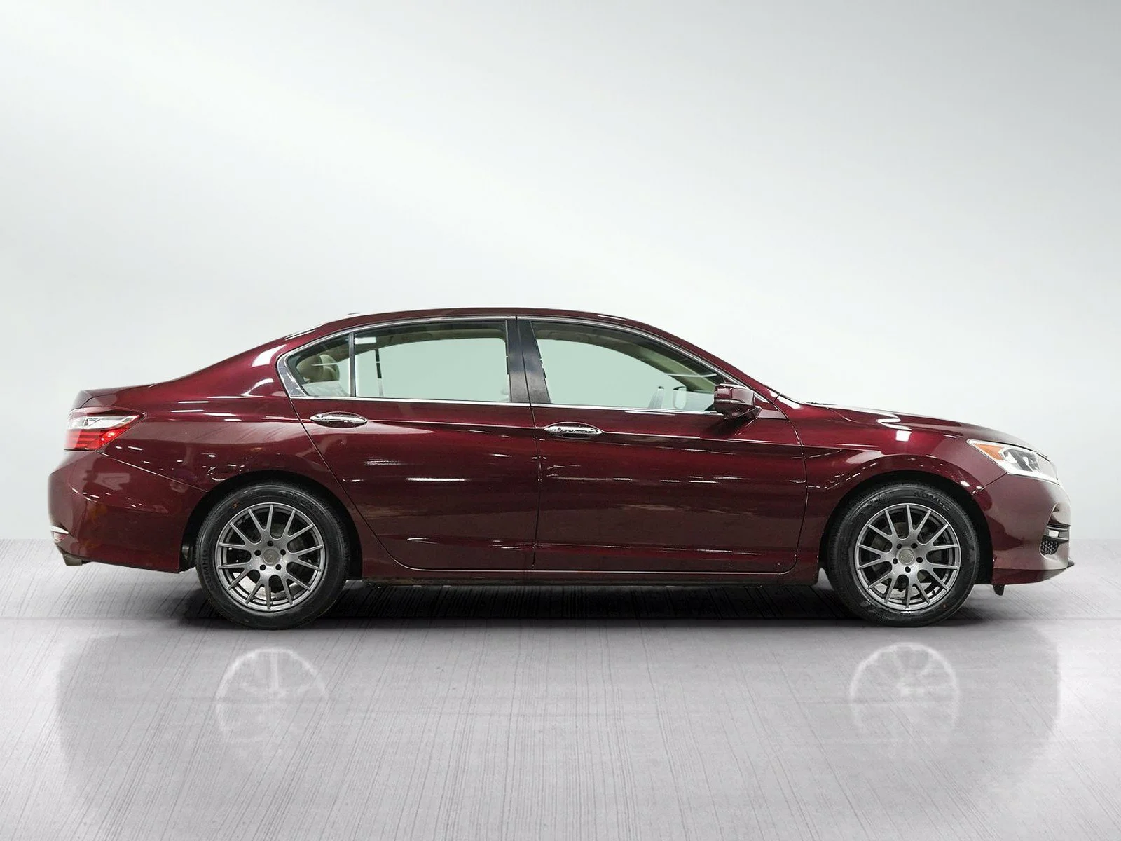 Used 2017 Red Honda EX image 6