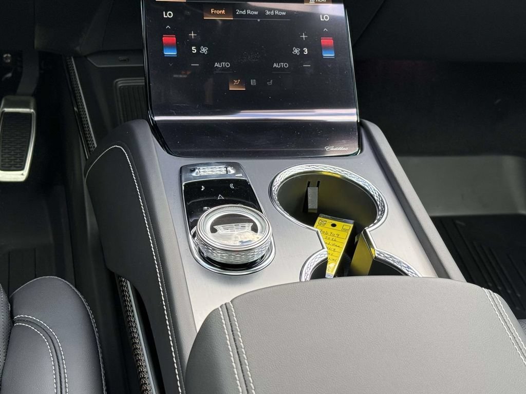 2026 Cadillac VISTIQ Luxury - Photo 19