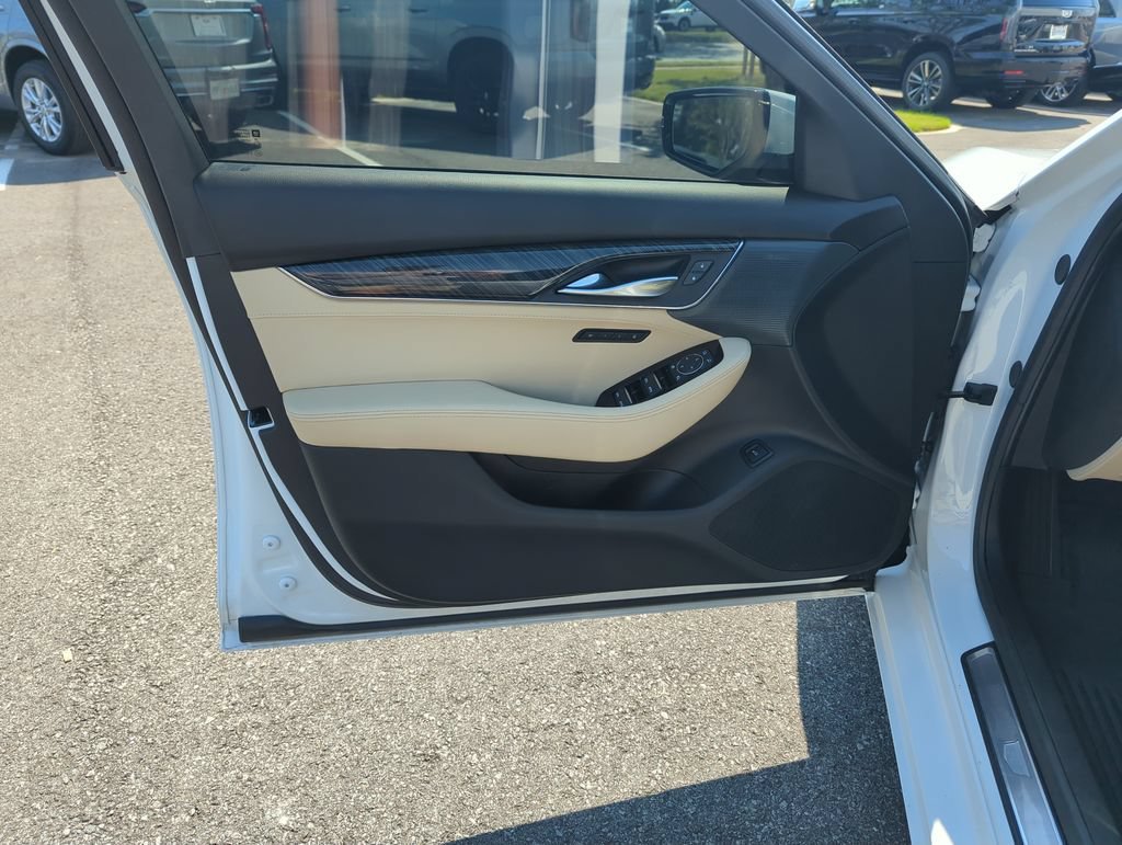Used 2025 Summit White Cadillac Premium Luxury image 17