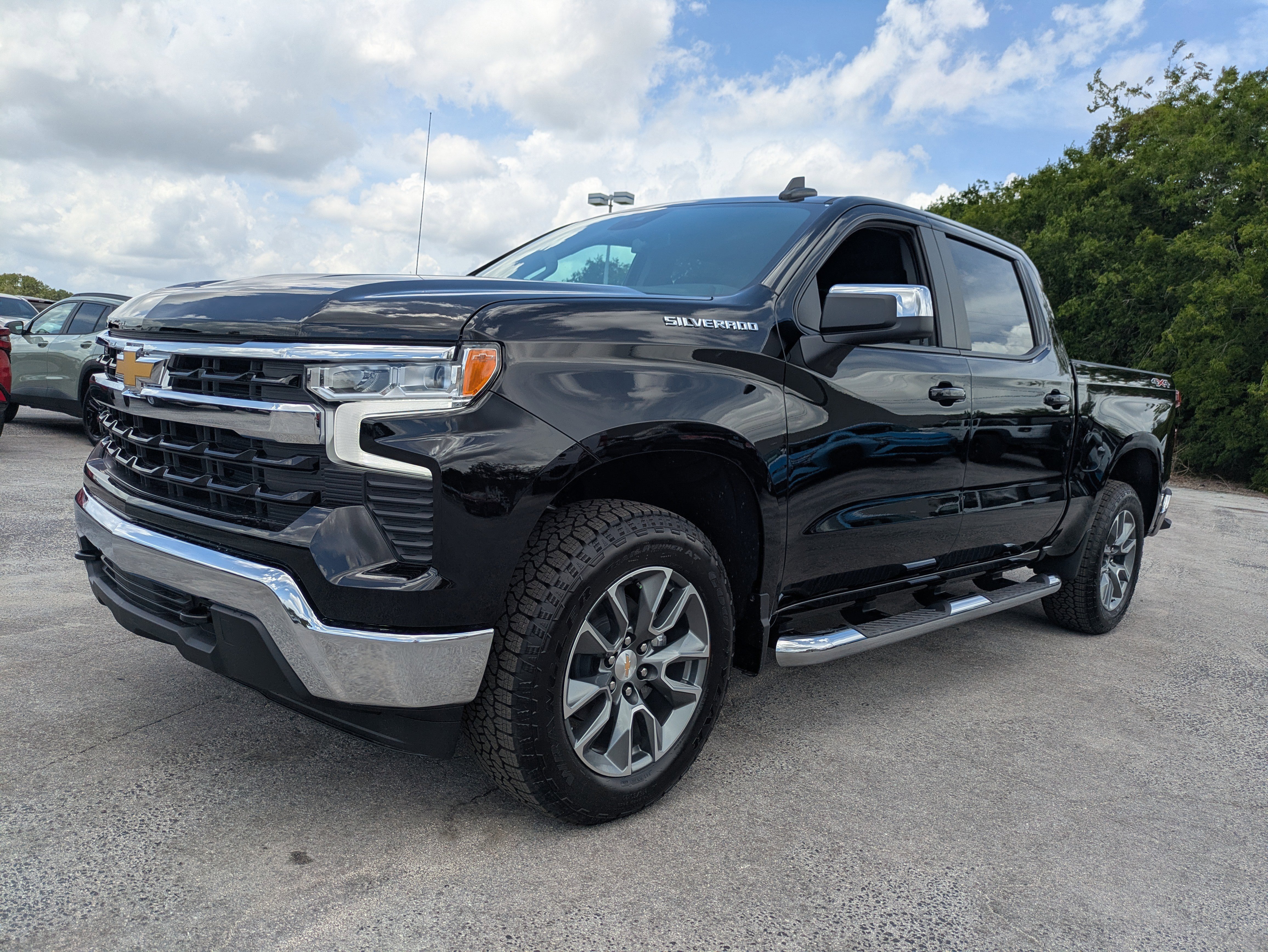 2026 Chevrolet Silverado 1500 LT - Photo 8