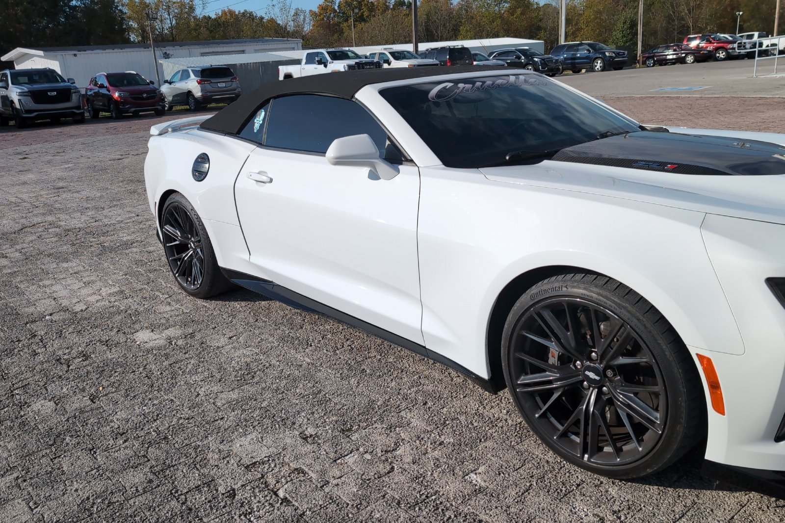 Used 2018 SUMMIT WHITE Chevrolet ZL1 image 3