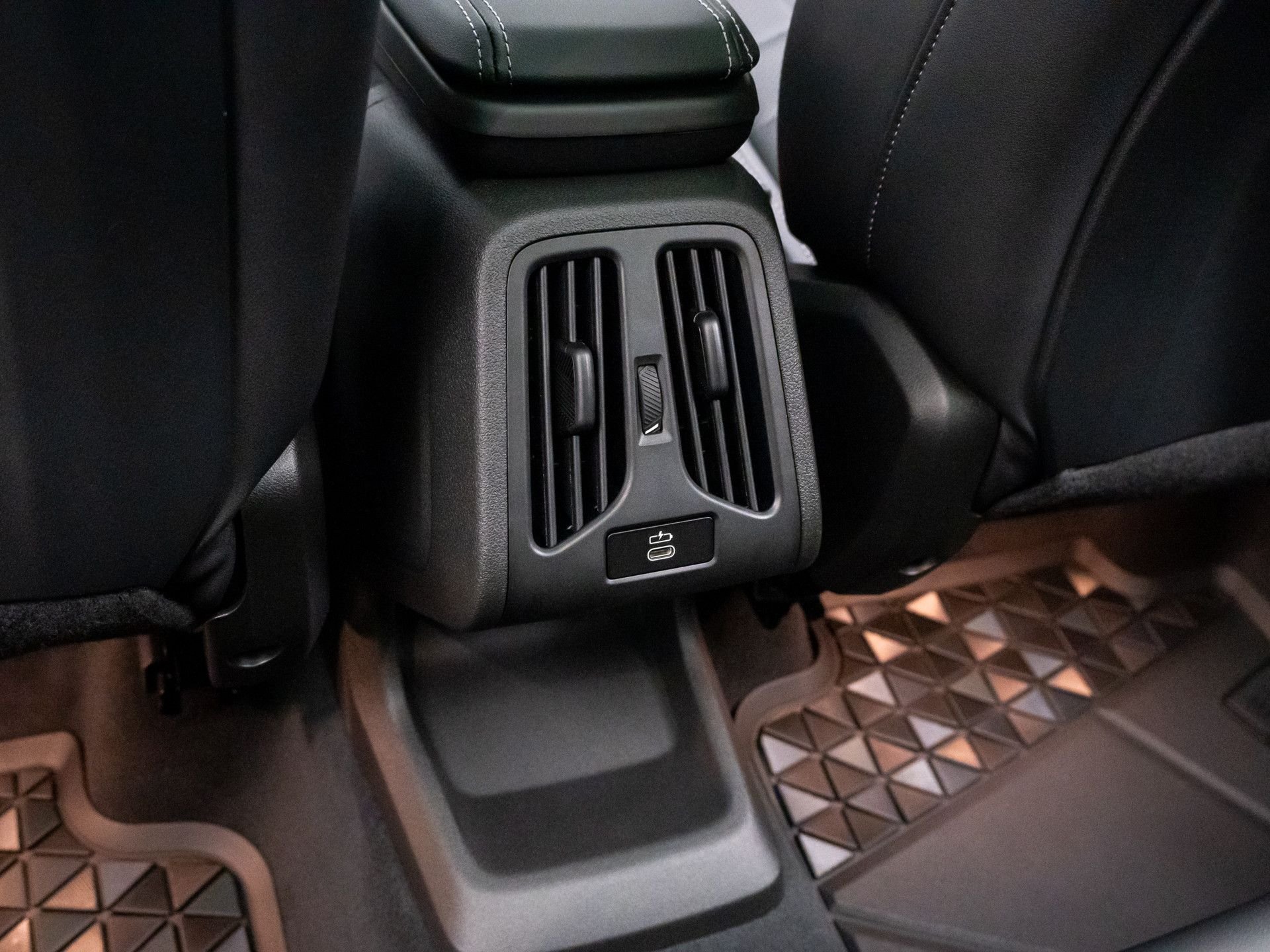 New 2026 Night Dusk Blue Metallic BMW xDrive28i image 19