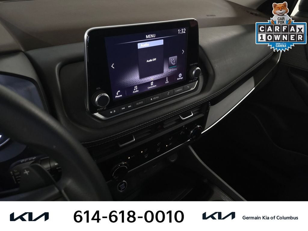 Used 2023 Gray Nissan S image 24
