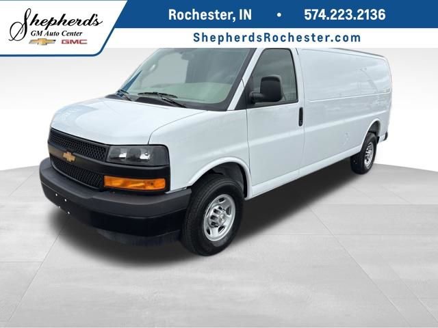 2026 Chevrolet Express 3500 Extended Work Van's photo