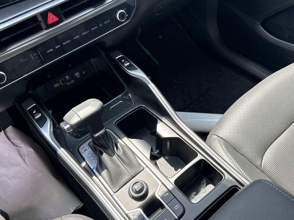 Used 2025 Gray Kia S image 30
