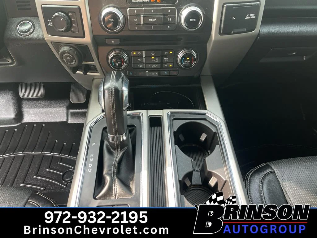 Used 2018 Magnetic Metallic Ford LARIAT image 12