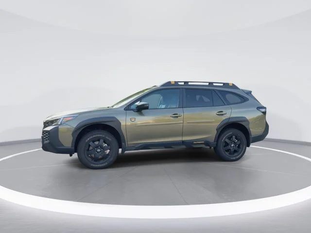 Used 2025 Green Subaru Wilderness image 4