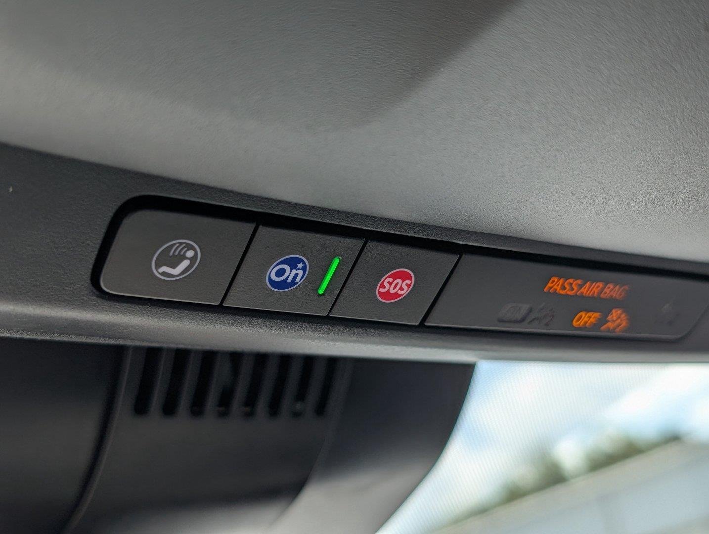 Used 2023 SILVER SAGE METALLIC Chevrolet LT image 26