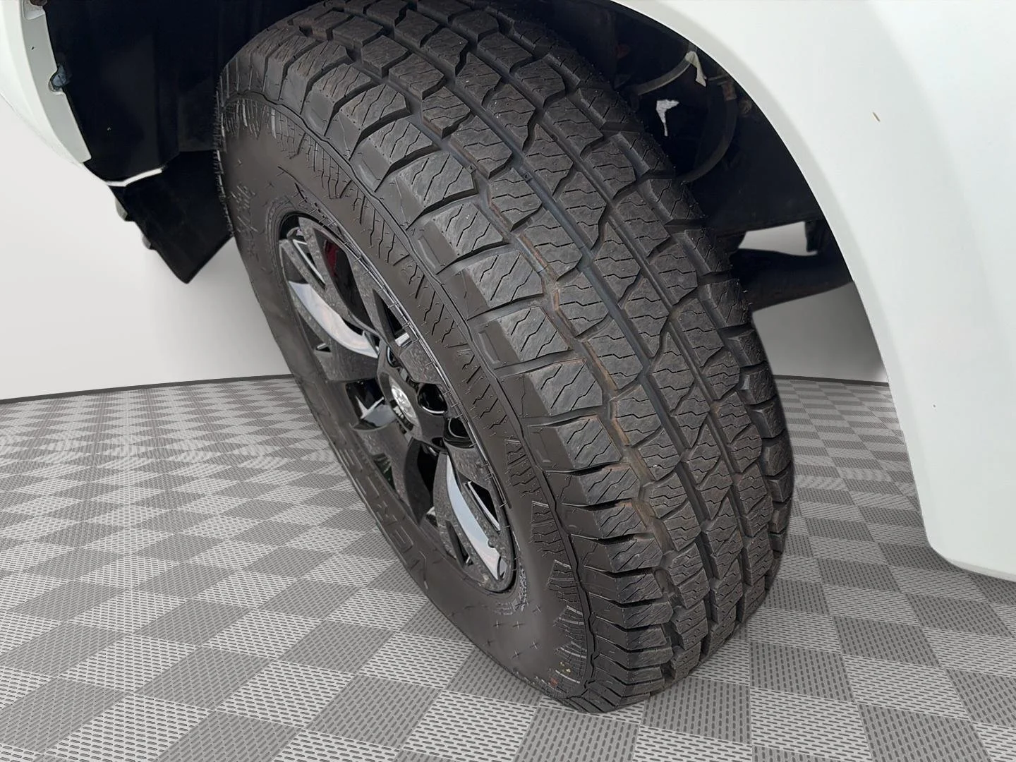 Certified Used 2019 Super White Toyota SR5 image 10