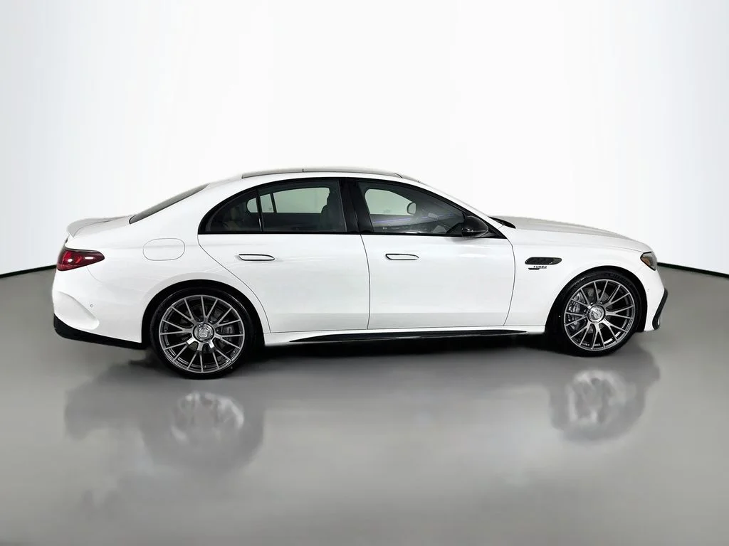 New 2026  Mercedes-Benz E 53 AMG® image 8