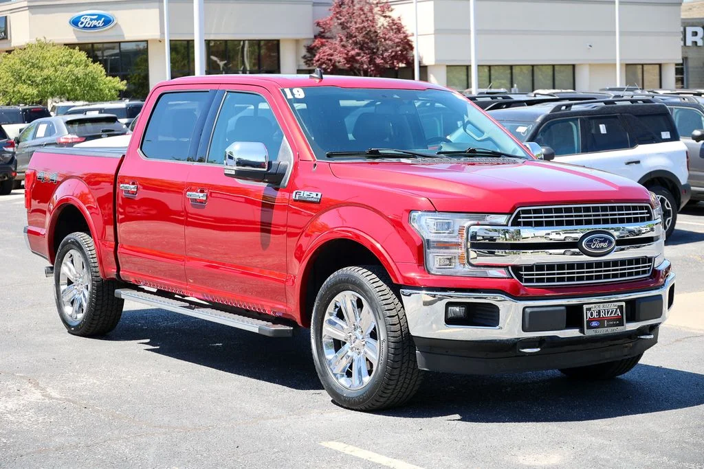 Used 2019 Red Ford Lariat image 29
