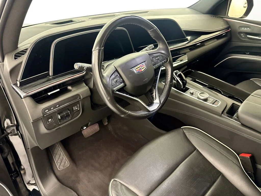 Used 2023 Black Cadillac Sport image 9
