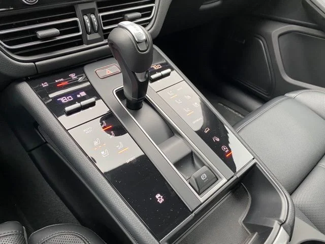 Used 2024 White Porsche  image 12