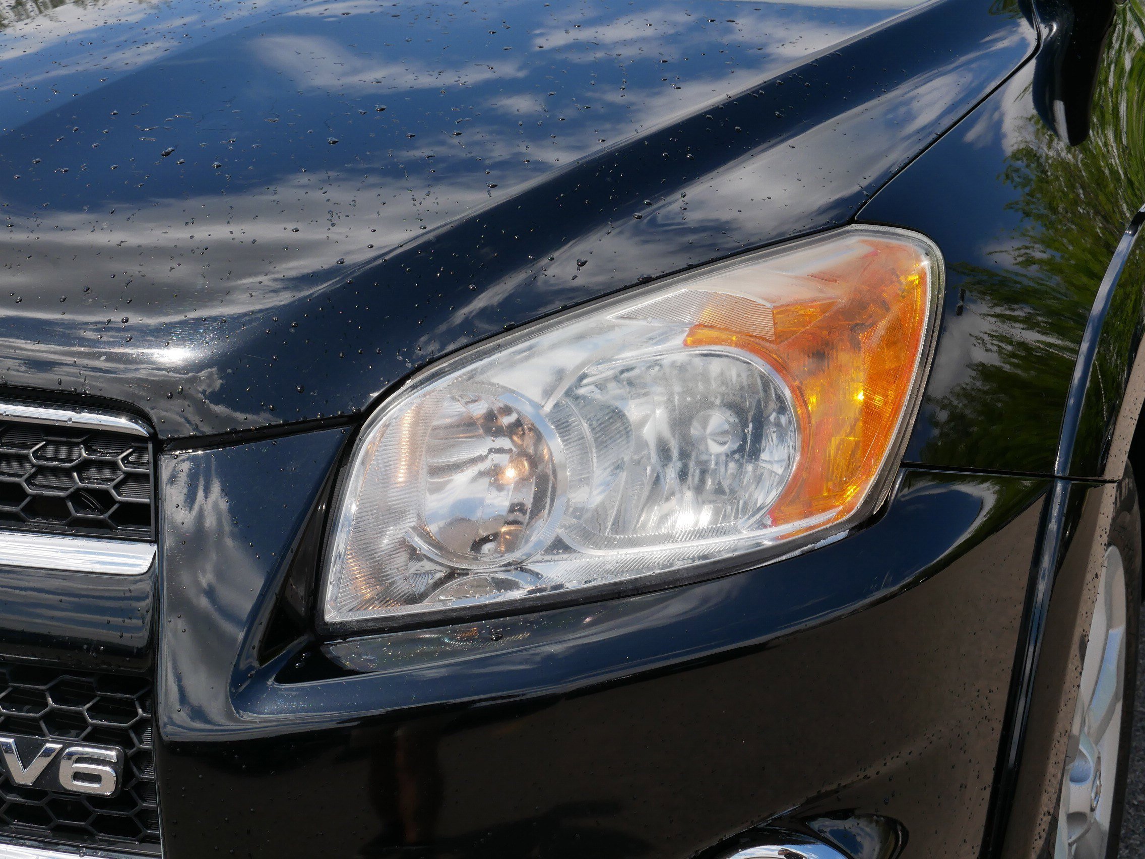 Used 2012 Black Toyota Limited image 16