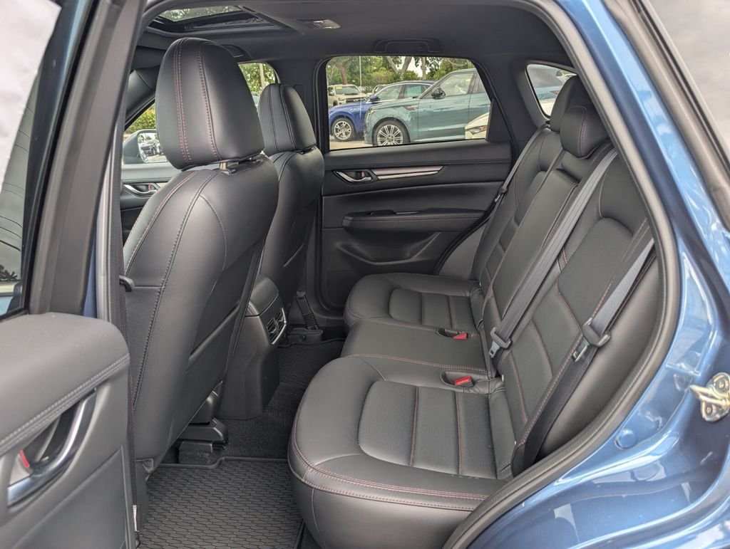 Used 2023 Eternal Blue Mazda 2.5 Turbo image 13