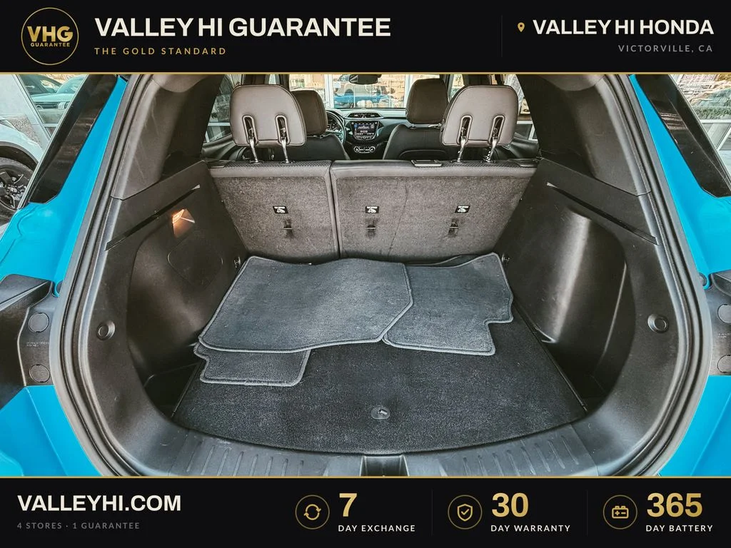 Used 2023 Blue Chevrolet RS image 20