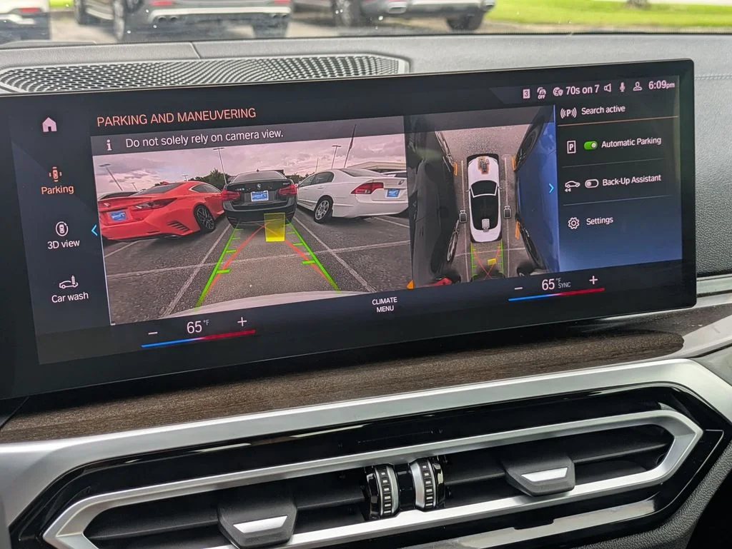 Used 2024 White BMW M440i image 19