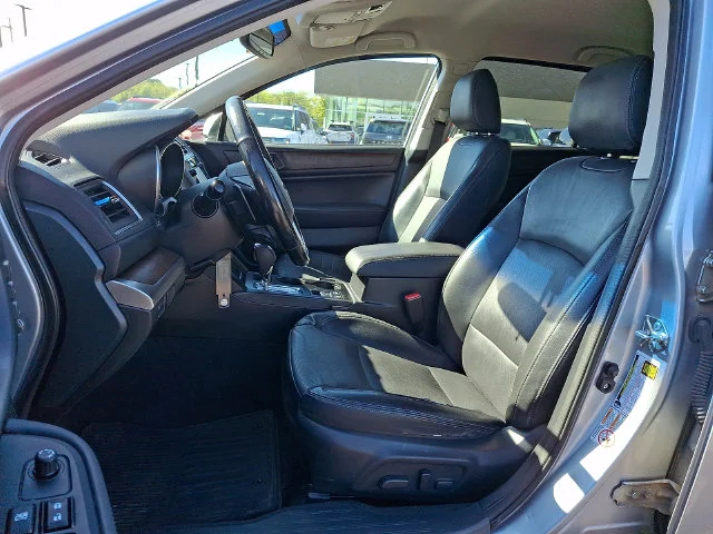 Used 2016 Silver Subaru 2.5i image 13