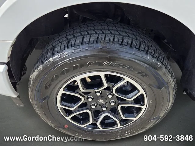 Used 2023 White Ford XLT image 11