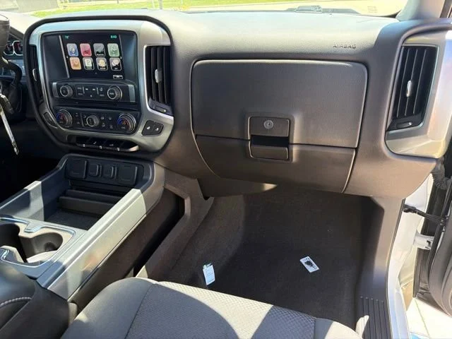 Used 2016 SUMMIT WHITE Chevrolet LT image 34
