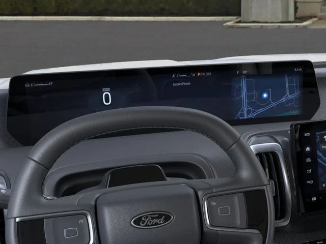 New 2025 Star White Metallic Tri-Coat Ford Platinum® image 13